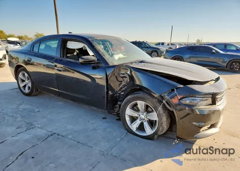 2017 Dodge Charger Sxt z USA, uszkodzony, nr VIN 2C3CDXHG8HH556404